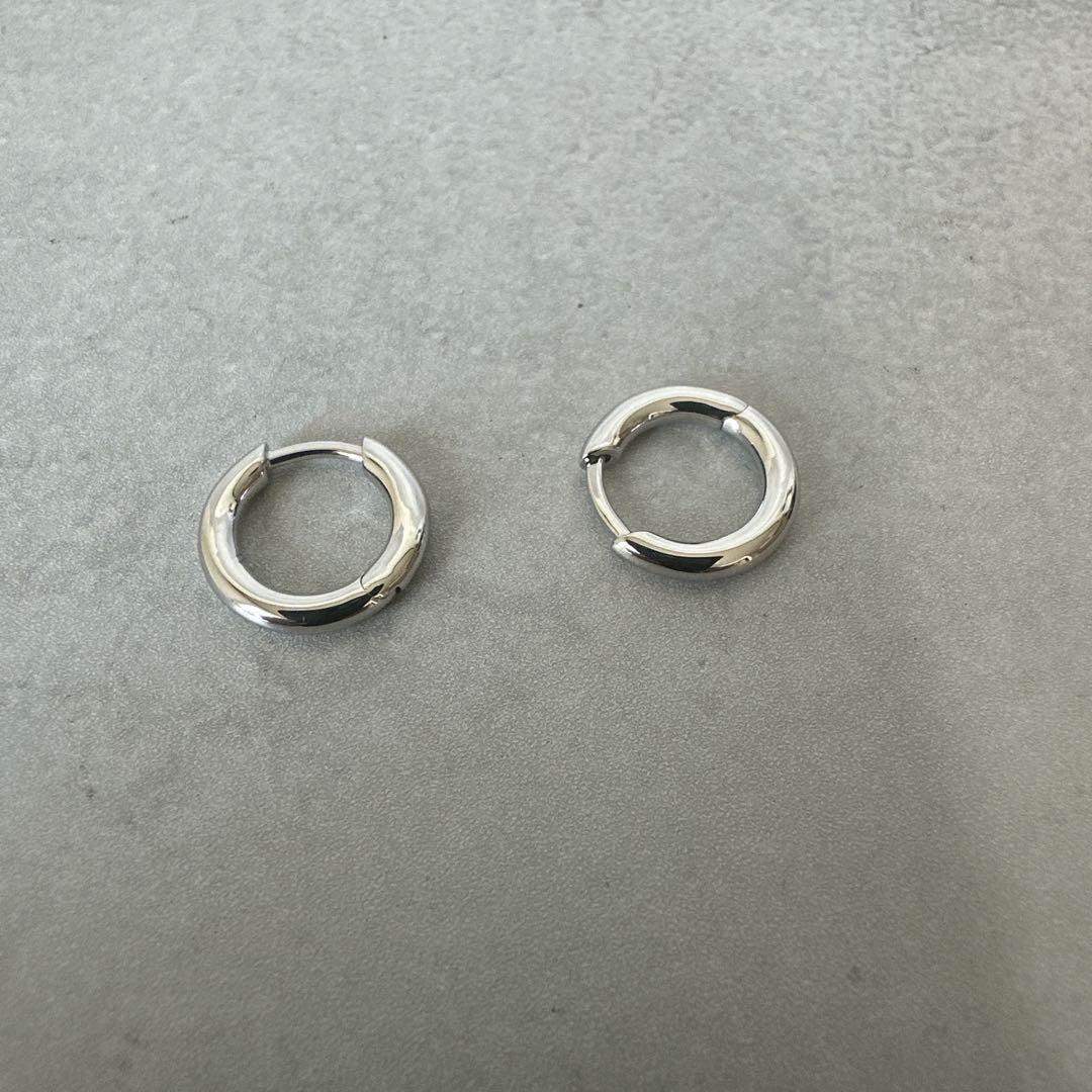 Tom Wood トムウッド Classic Hoop Small ピアス