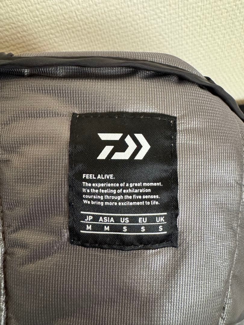 【新品未使用】ダイワ ダンロテック サーモジャケット DJ-2322 黒 M