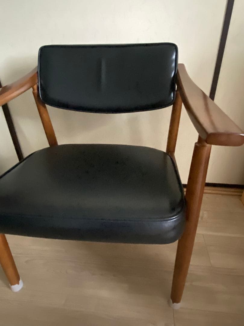 カリモク60 Dチェア スタンダードブラック