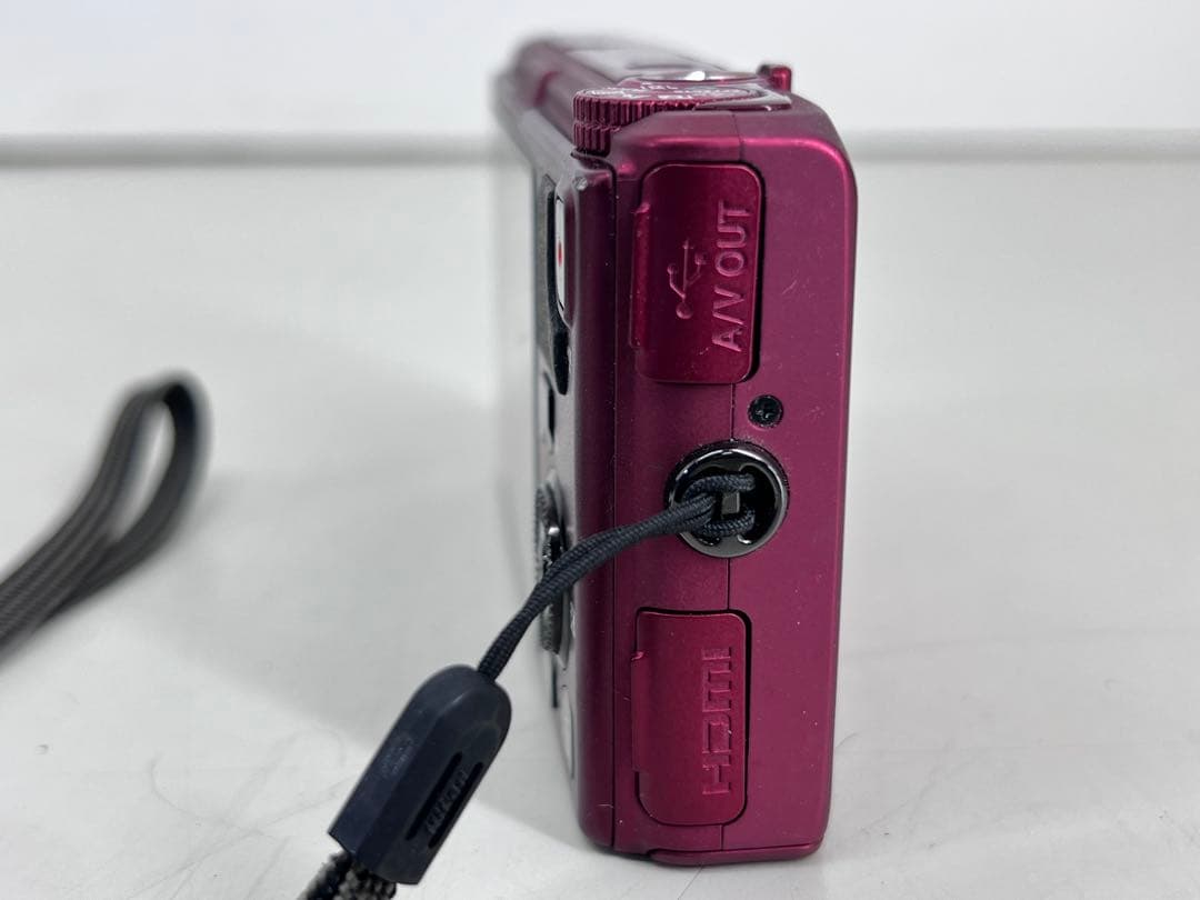 美品 COOLPIX S9500 ヴェルヴェットレッド 即日発送 デジカメ