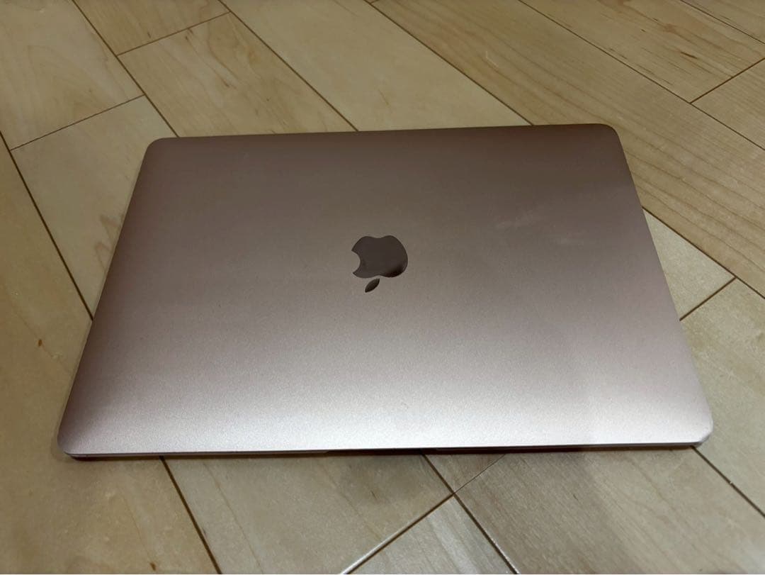 Apple MacBook Air 13.3インチ/ゴールド /2020年モデル