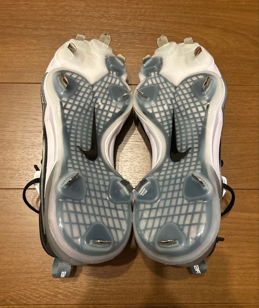 【新品未使用】NIKE FORCE ZOOM TROUT 9 ELITE