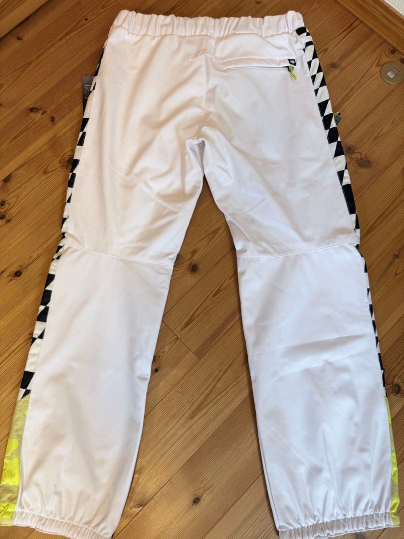 SIXEIGHTSIX スノーボードウェアセットアップ