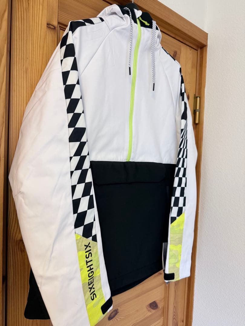 SIXEIGHTSIX スノーボードウェアセットアップ