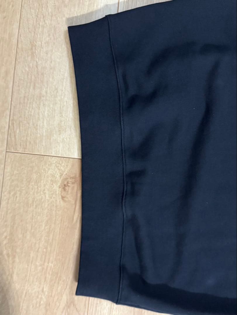 正規品 メゾンキツネ　スウェット　トレーナー　黒