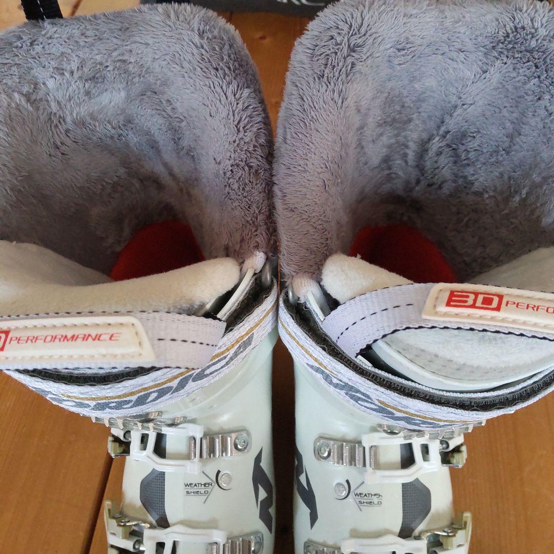 ノルディカ　スキーブーツ　スピードマシーン　レディース　 中古品　美品