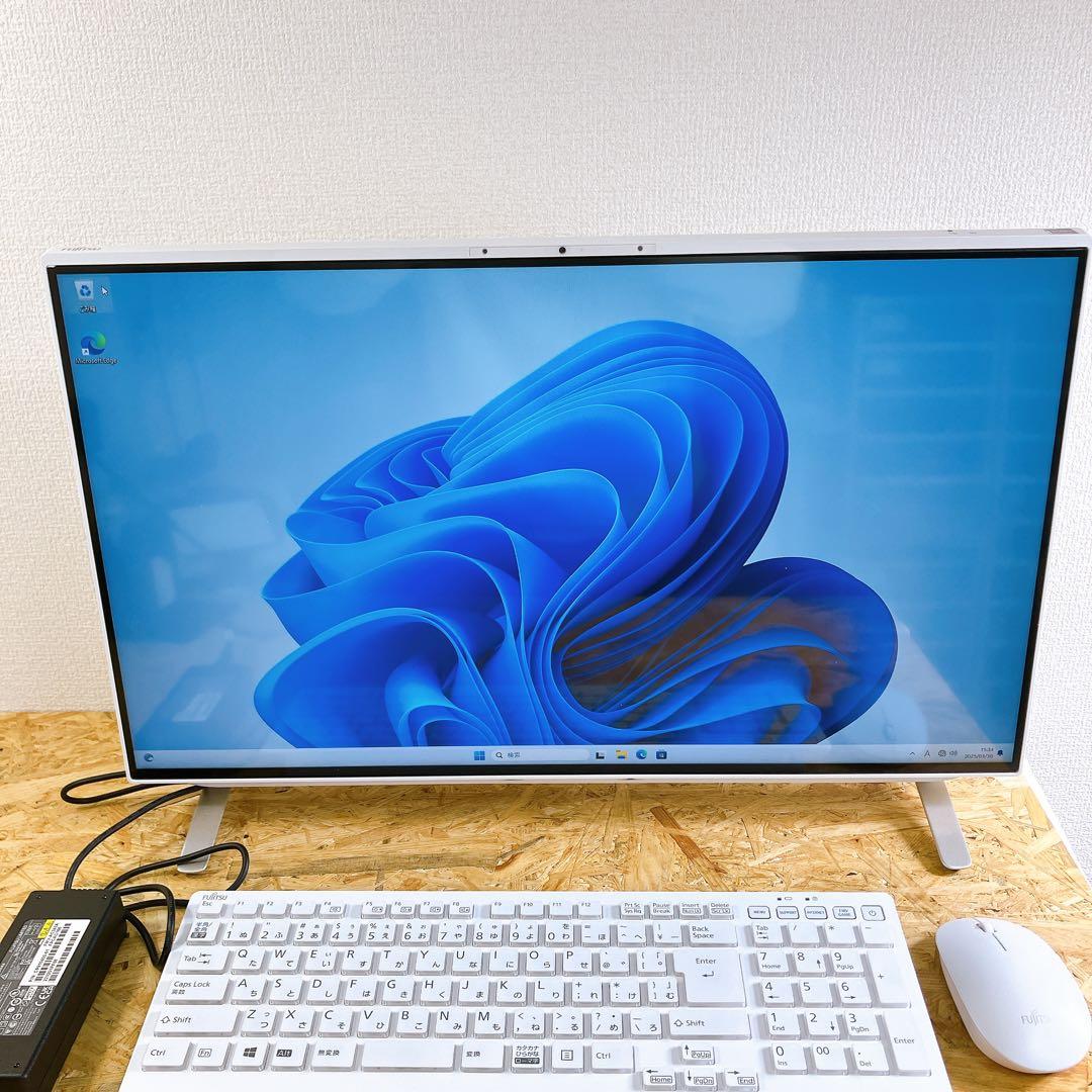 富士通 ESPRIMO FH60/F3 デスクトップPC 23.8型フルHD