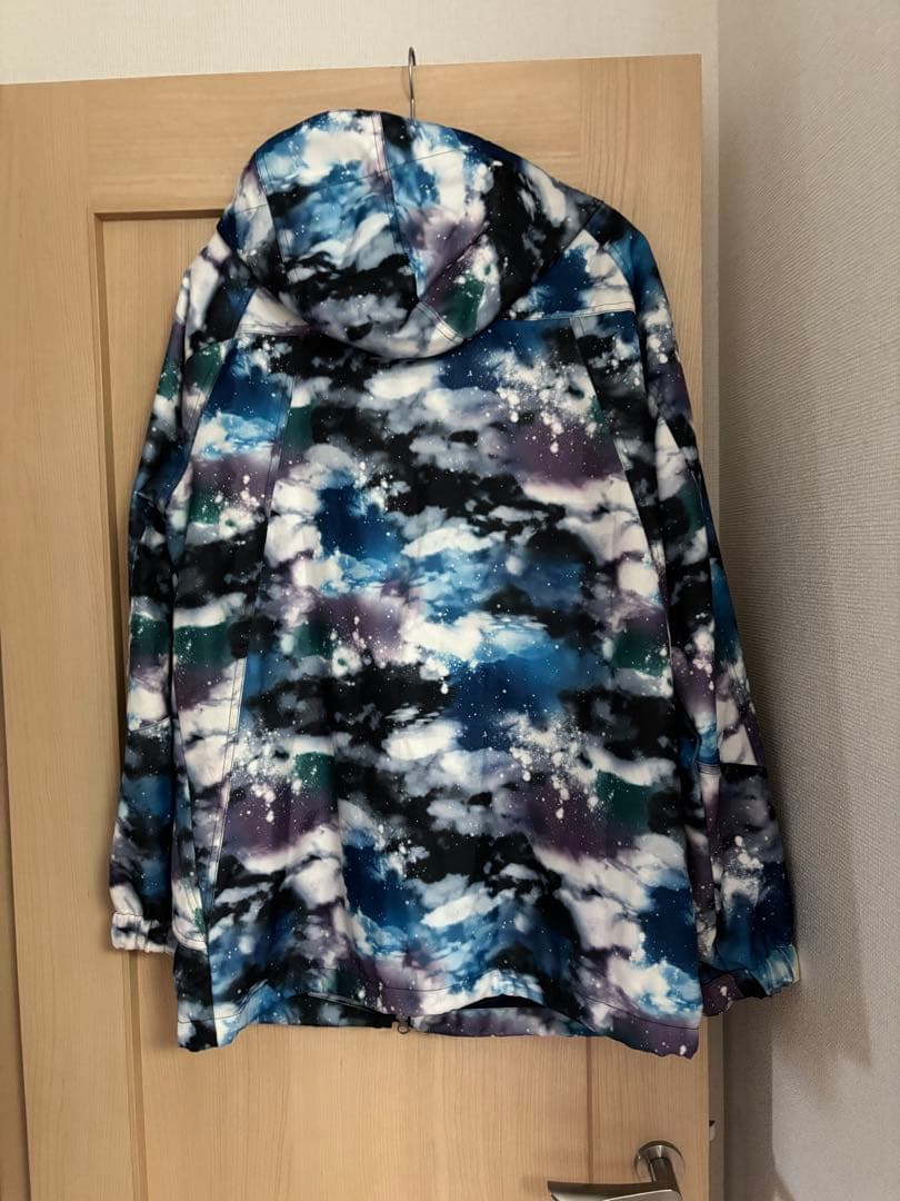 美品　PONTAPESポンタペス　スノボ　上下セット　ジャケットパンツ　宇宙柄L