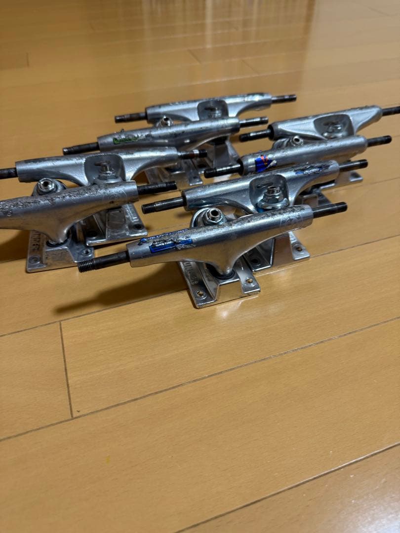 Thunder hollow light 147 ×3 venture 5.0