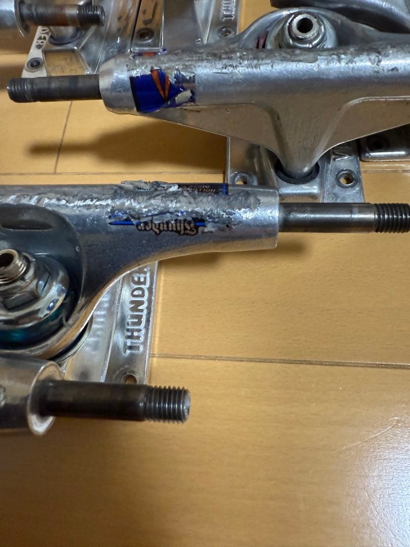 Thunder hollow light 147 ×3 venture 5.0