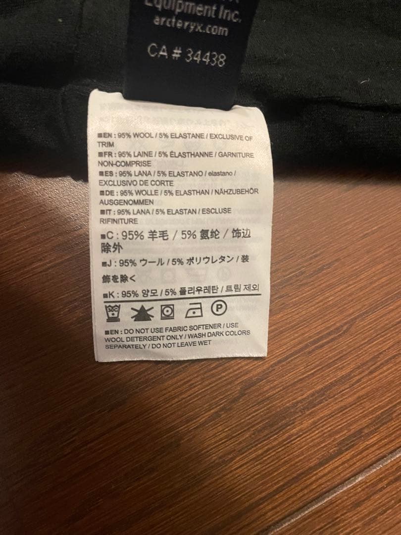 アークテリクス　ネックゲイター　ブラック　刺繍ロゴ