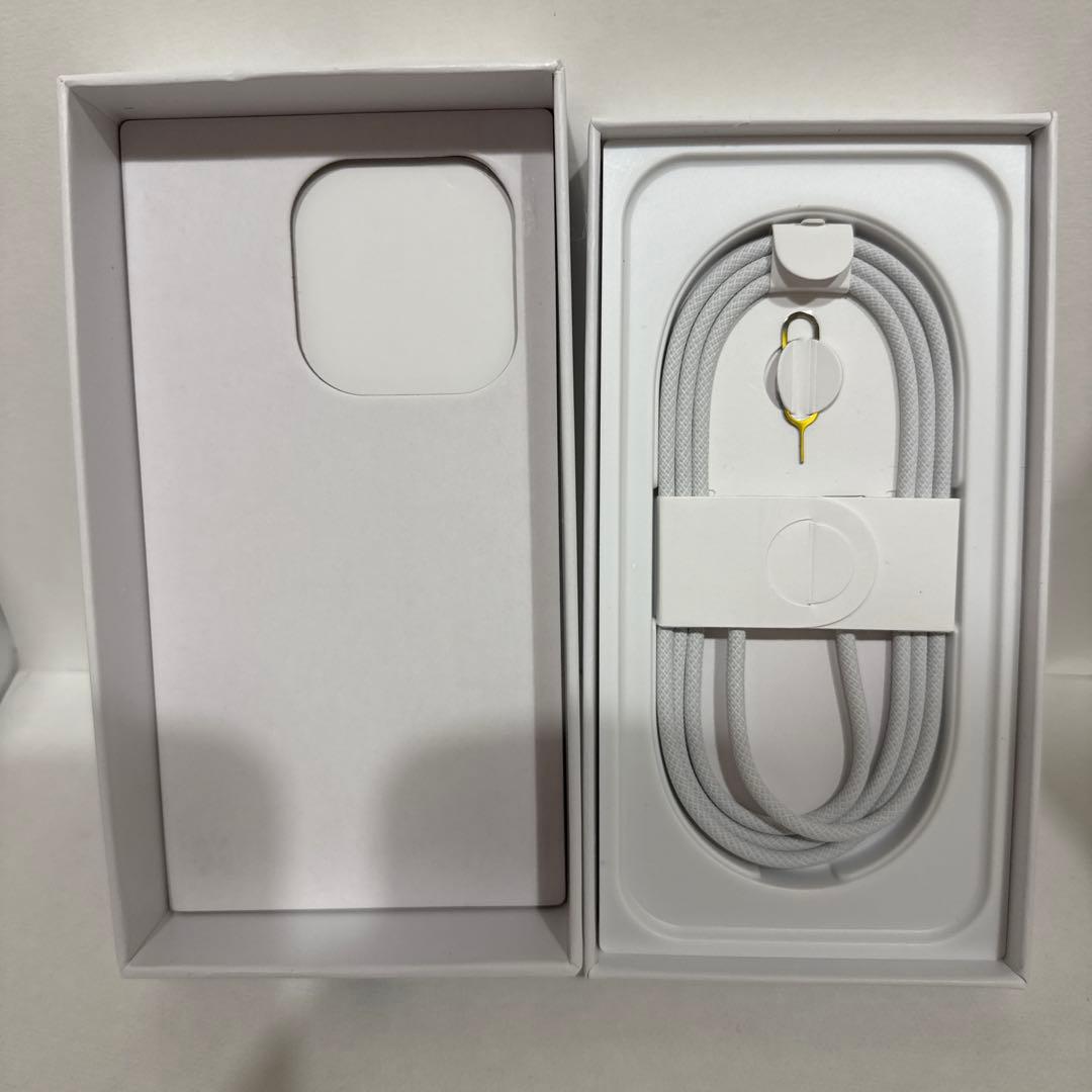 【新品未使用BT100%】Apple iPhone16e 128GB ブラック