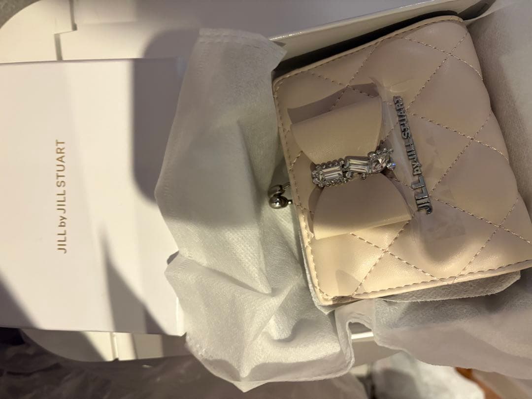 【新品未使用】RIBBONキルトウォレット ピンク 財布　ジルスチアート