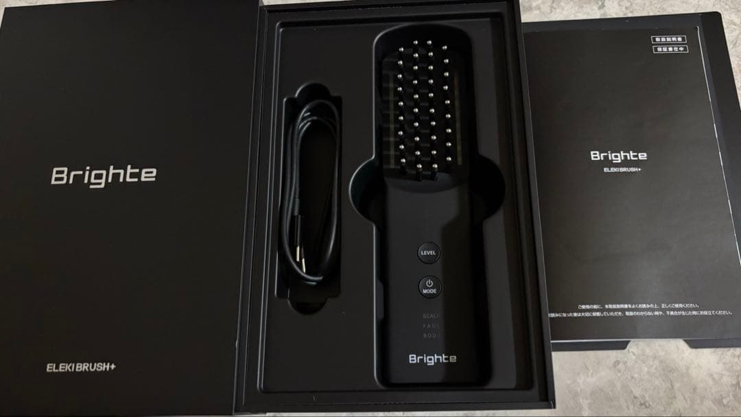 エレキブラシ　プラス Brighte ELEKI BRUSH+ 美顔器