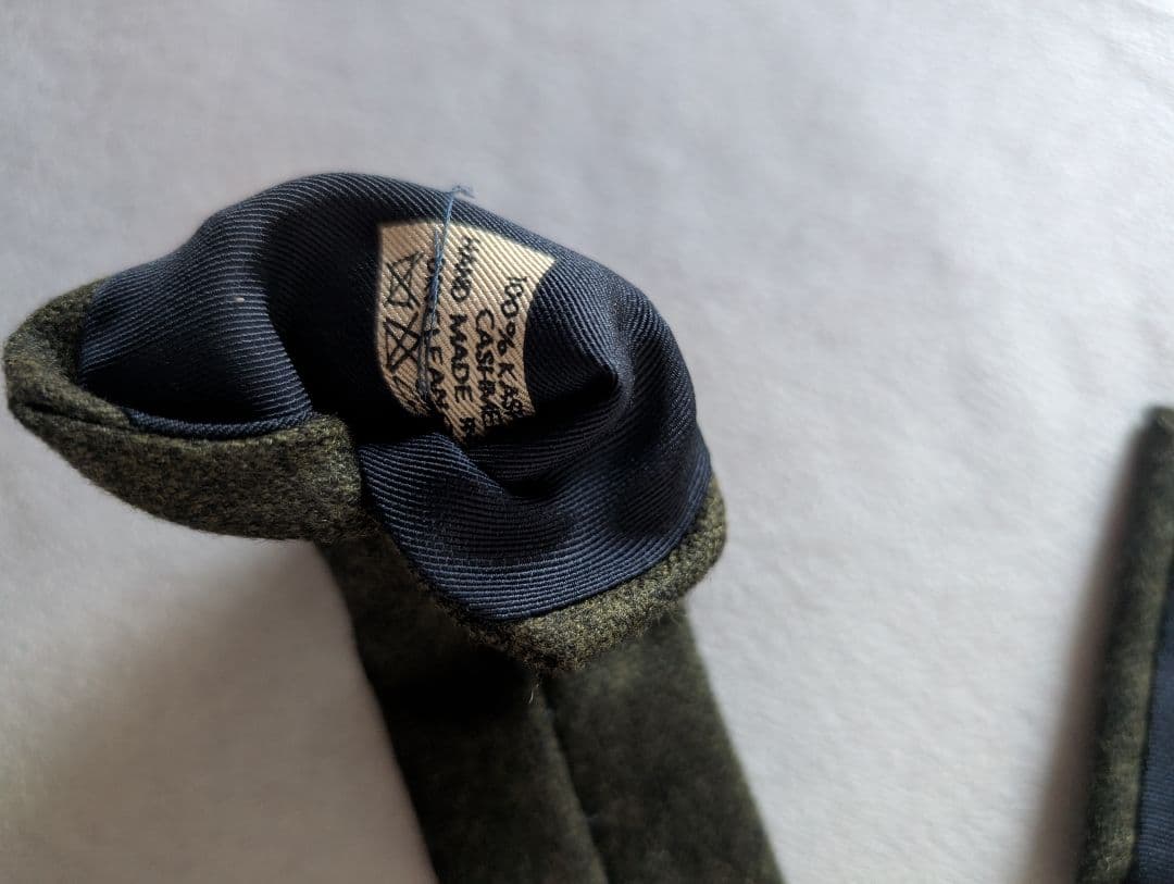 【ちょっと訳あり品5】ロロピアーナ　カシミヤ100 フォーマルネクタイ