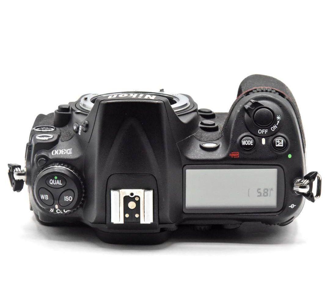 2月12日限定価格♪【上位機種】Nikon D300