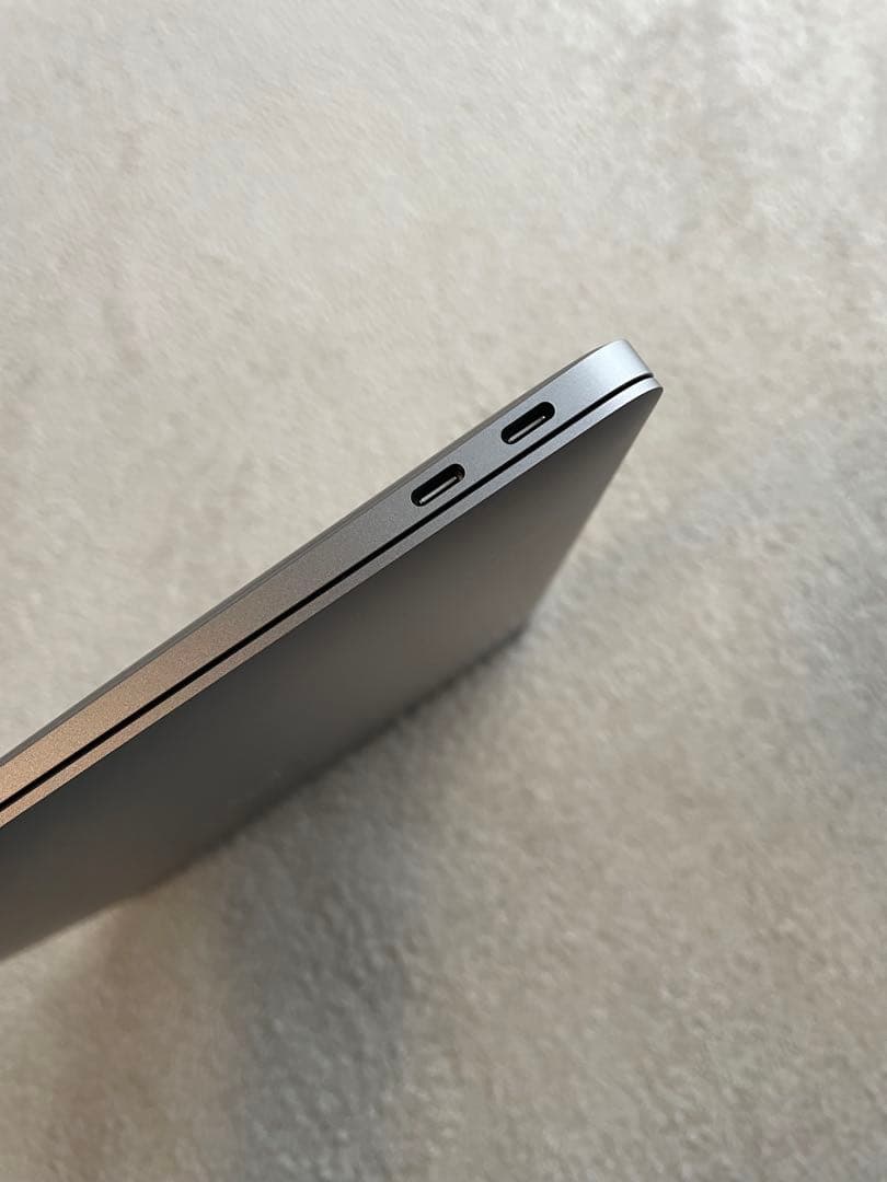 【美品】M1 MacBook Air ストレージ512GB メモリ8GB