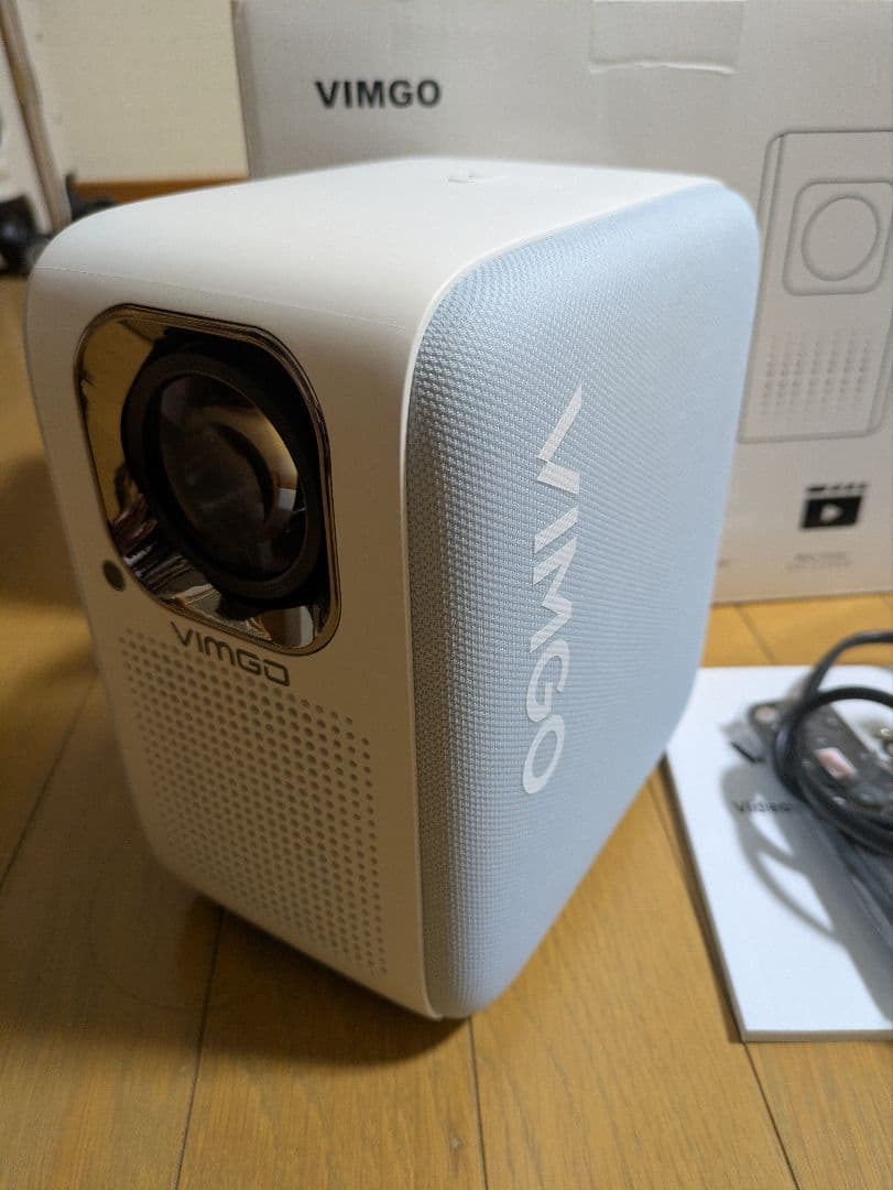 【ほぼ新品】VIMGO プロジェクター J72-5L0