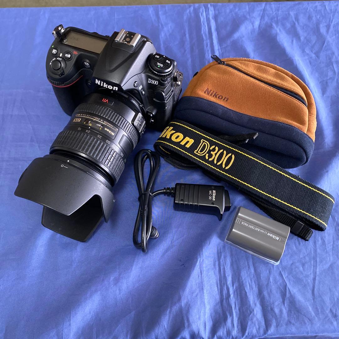 格安、Nikon D300 デジタル一眼レフカメラ、レンズ付き値引きしました。