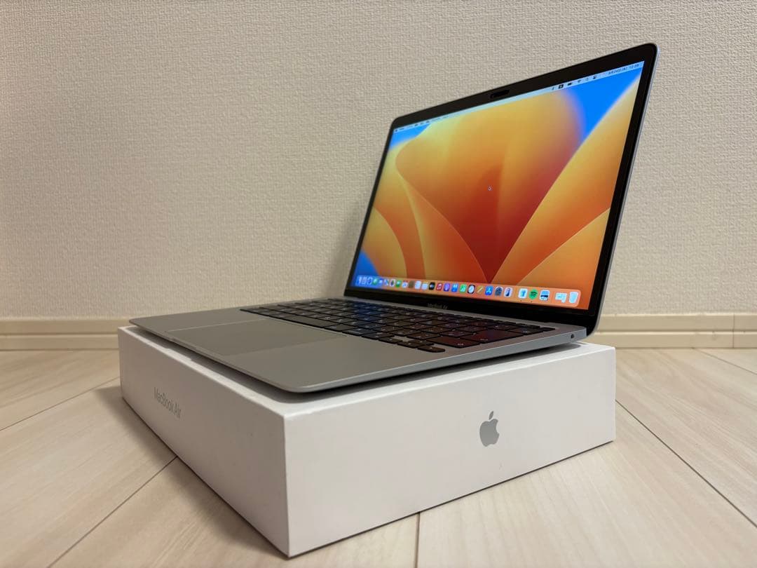 Jun　Apple MacBook Air 13インチ