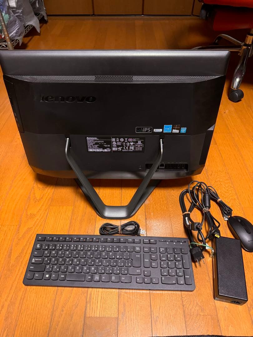 Lenovo パソコン　2010