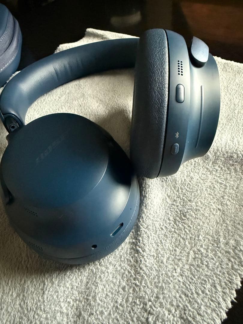 値下げ★美品Bose QuietComfort Ultraヘッドホンルナブルー★