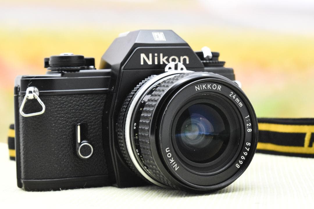 【整備済 完動品】 Nikon EM + 24mm F2.8 Ai