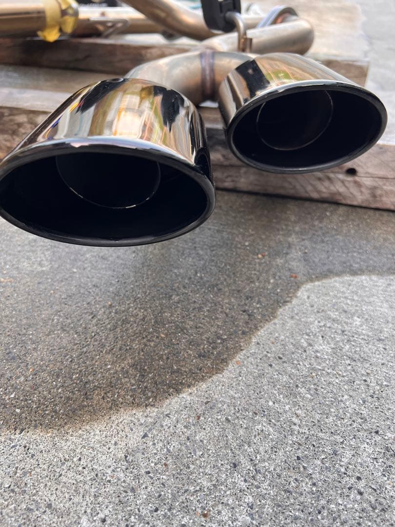 プラド150後期　センターサイドマフラー　ディーゼル車用　引き取り歓迎