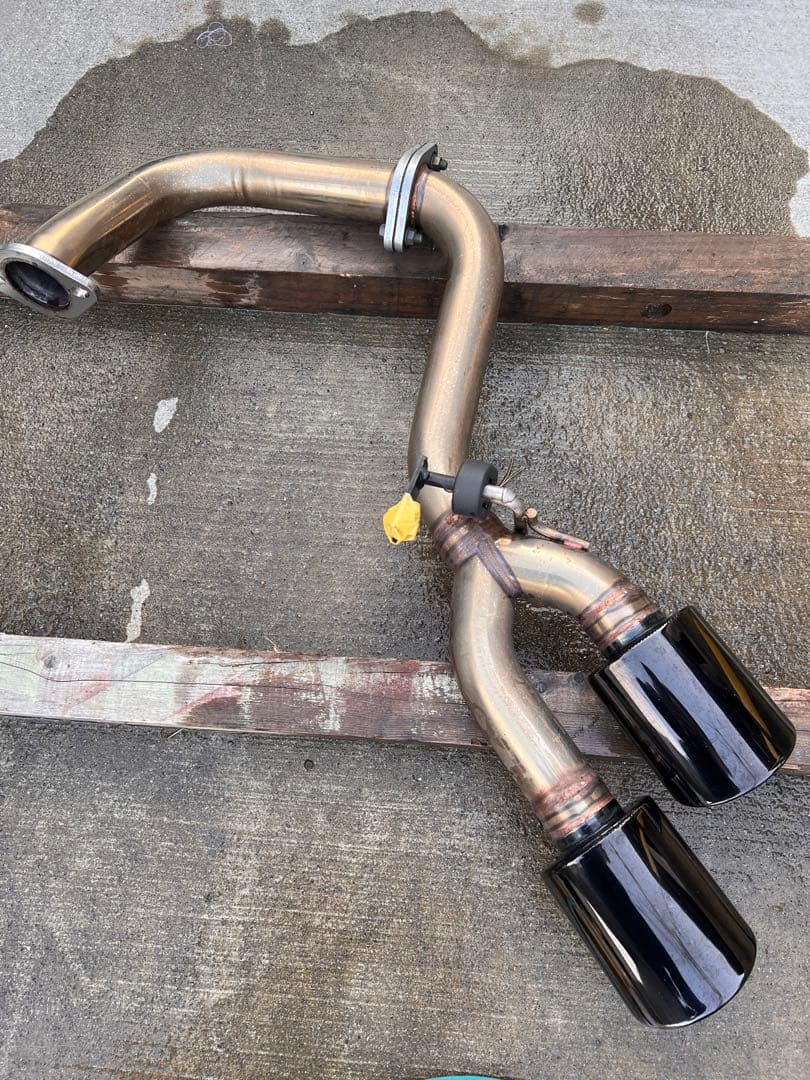 プラド150後期　センターサイドマフラー　ディーゼル車用　引き取り歓迎