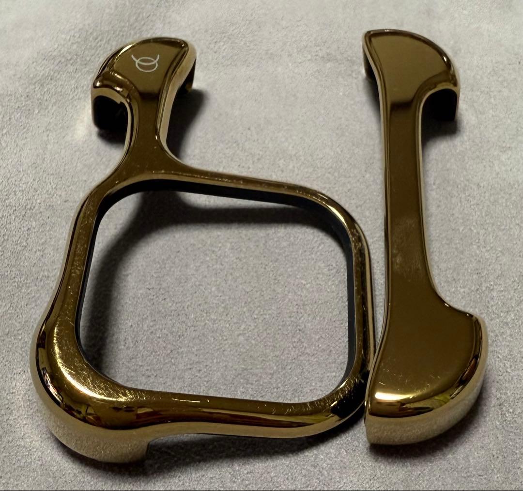 【ゴールド】ArcPulse iPhone16Pro Maxバンパー