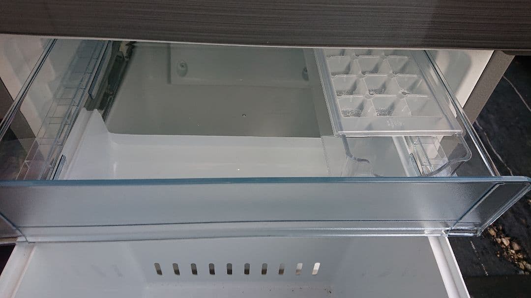 HITACHI 2021年製 2ドア冷蔵庫 メタリックシルバー 154L