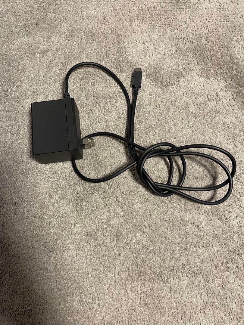 Nintendo Switch 赤・緑 本体