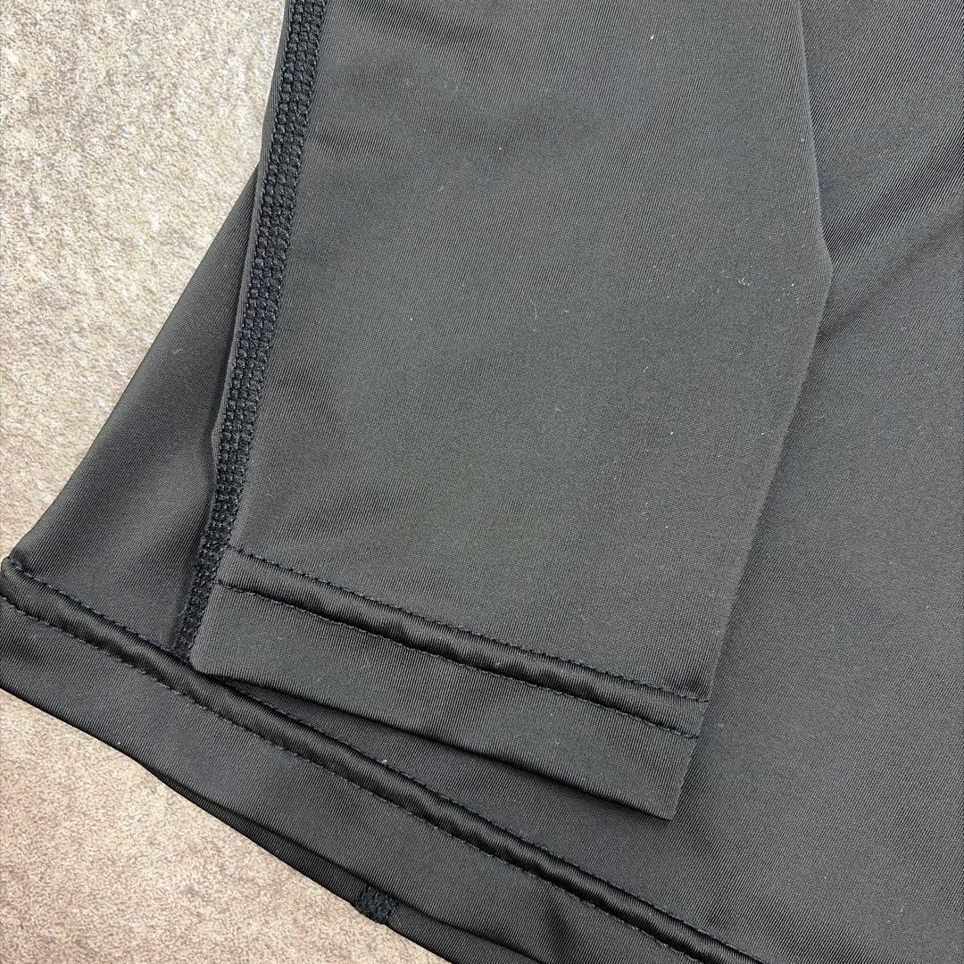 UVU 長袖トレーニングTシャツ S