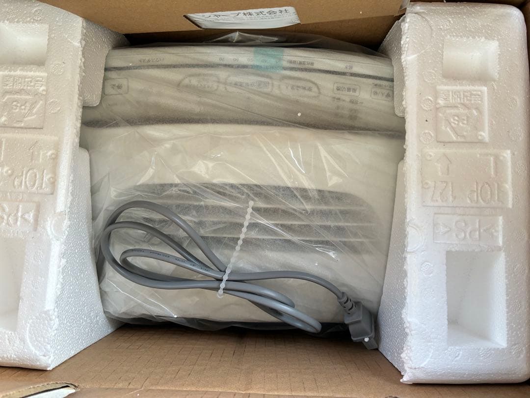 【未使用品】　シャープ　ペット用 除菌イオン・加湿空気清浄機 KC-40P1