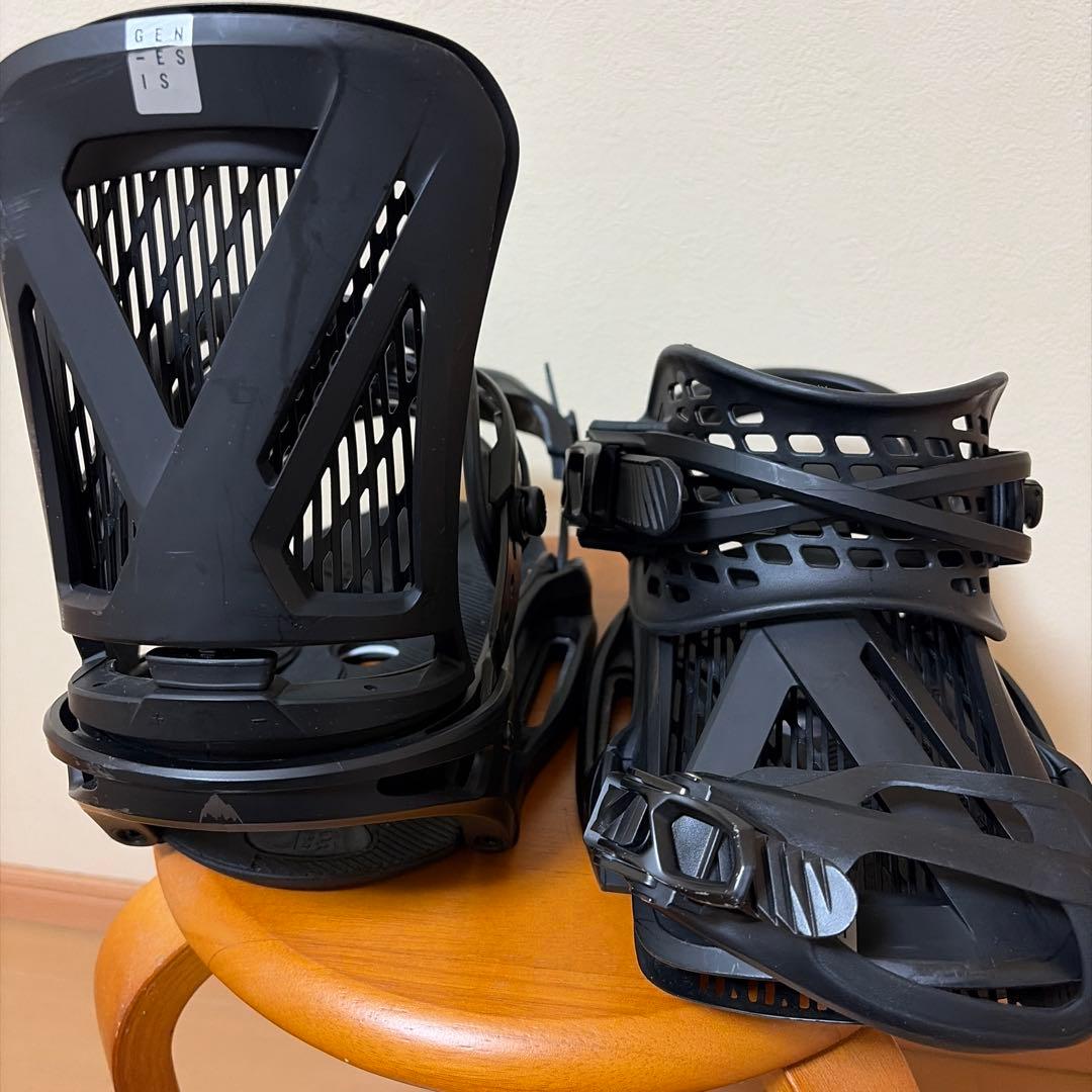 GENESIS 【est】スノーボード ビンディング Mサイズ