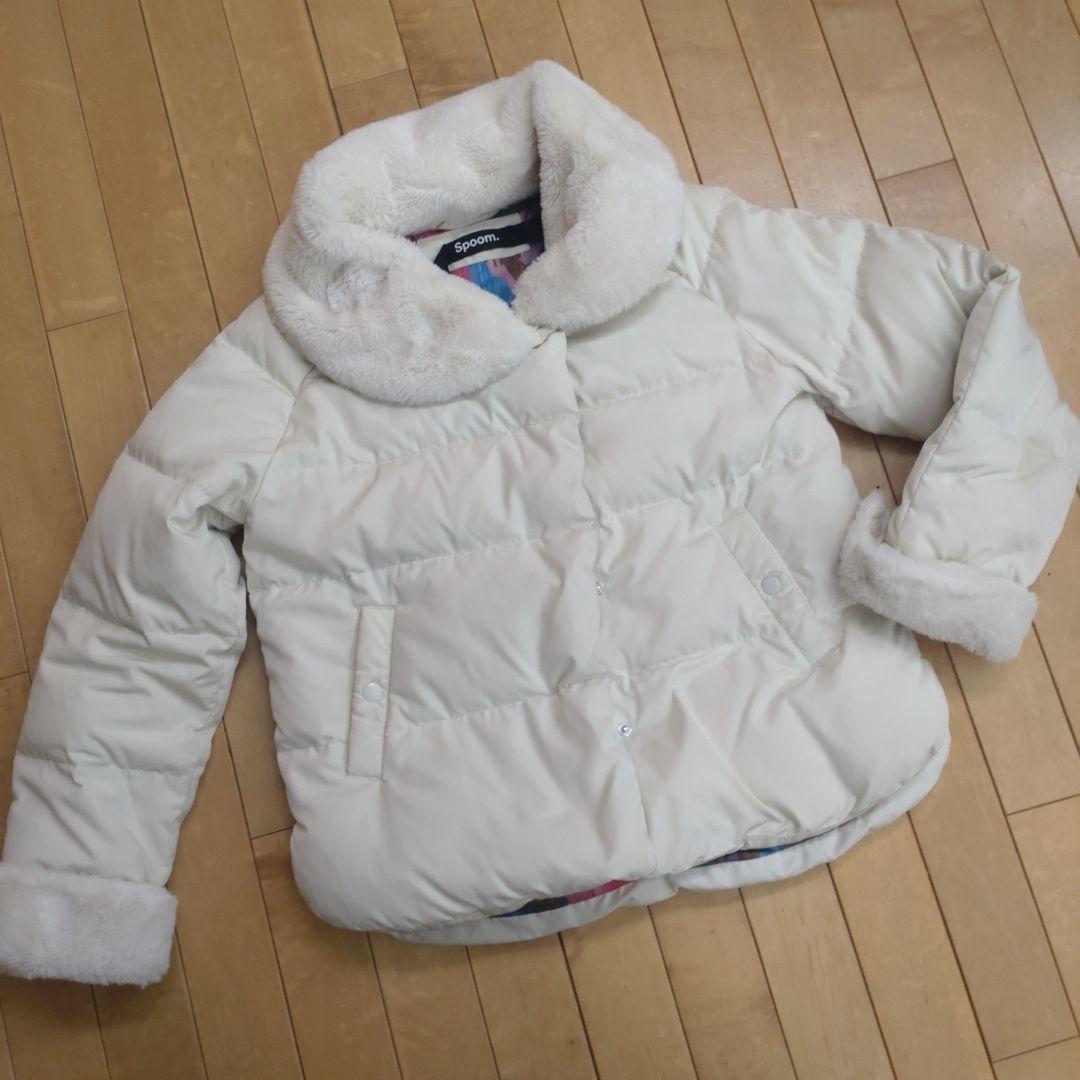 ホワイト ダウンジャケット
