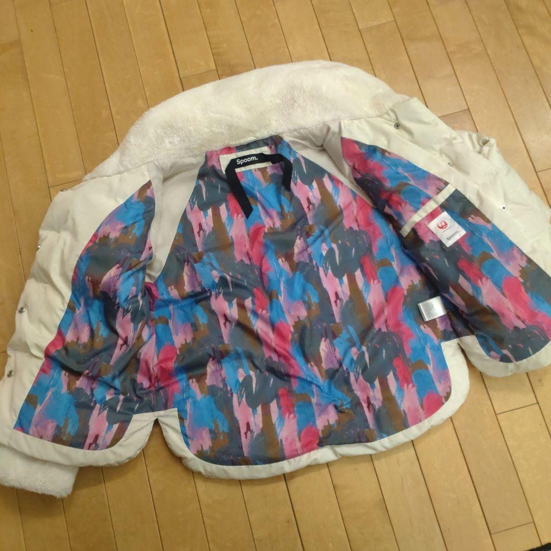 ホワイト ダウンジャケット