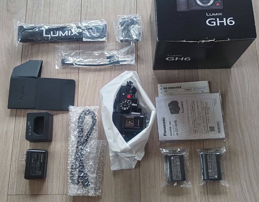 【プロ用】LUMIX GH6 デジタル一眼レフ　本体ボディ＋アクセサリ