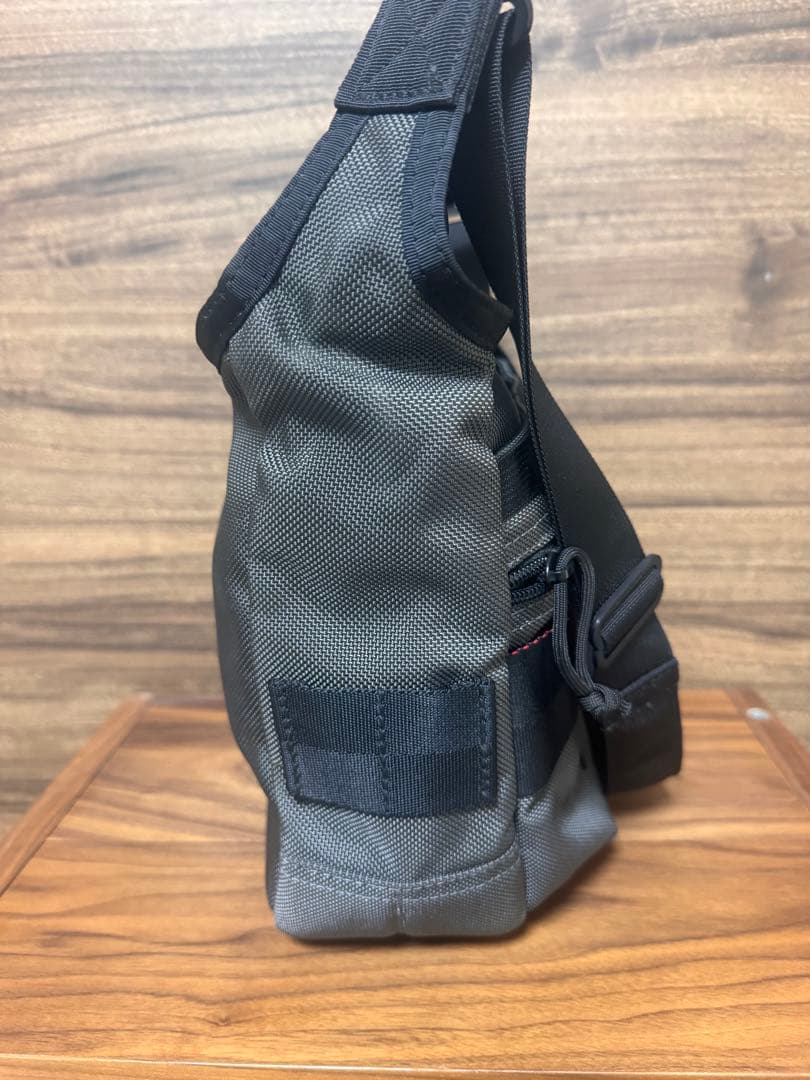 BRIEFING ブリーフィング　デイトリッパーズ 廃盤カラー　スチール