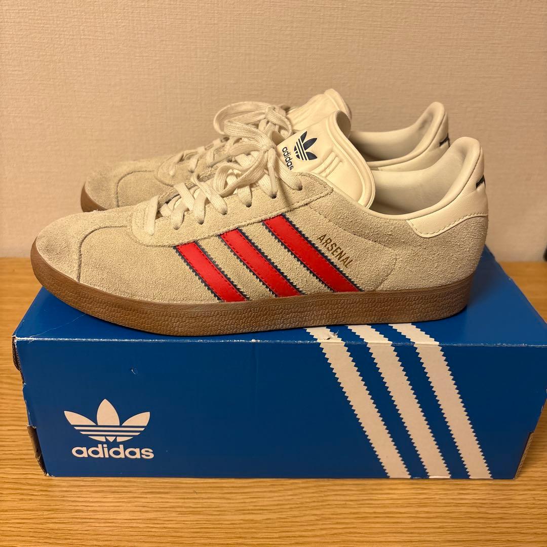 adidas gazelle アーセナルコラボ