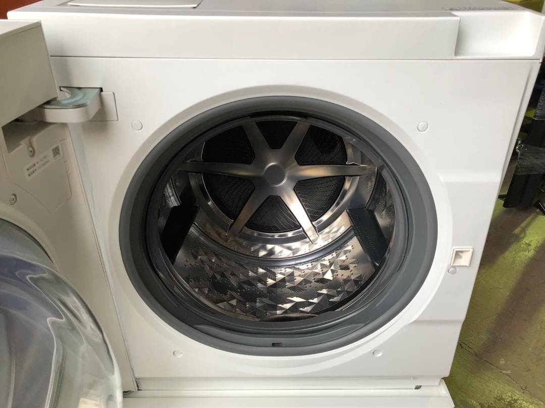 パナソニック ドラム式洗濯乾燥機 NA-VG2700L-S 左開き 2023年製