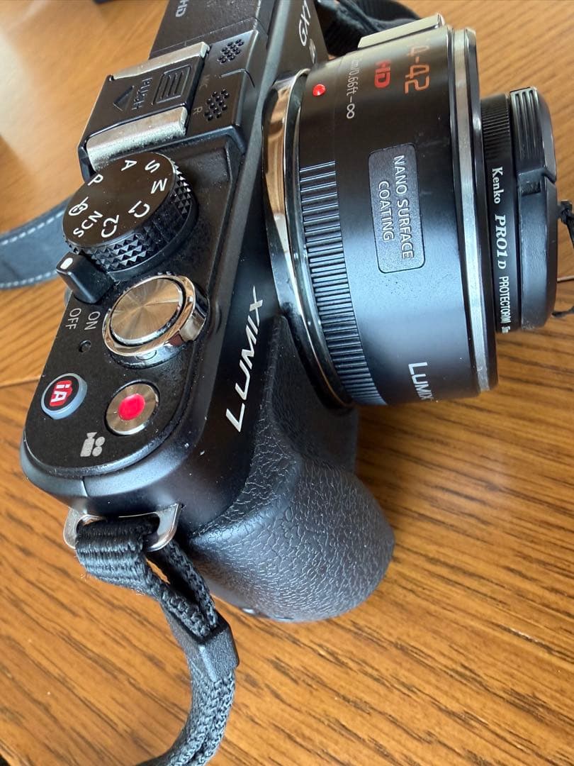 デジタルカメラ LUMIX DMC-GX1