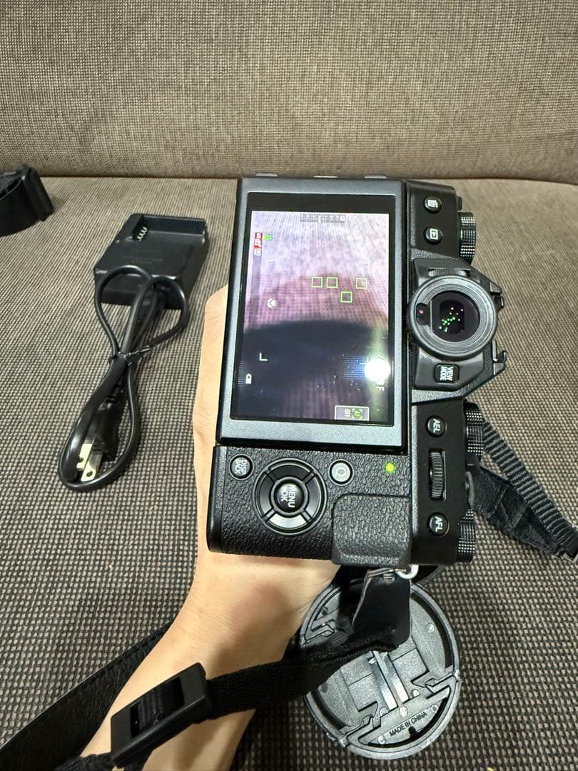 フジフィルム X-T20 レンズキット XF18-55mm 美品 ミラーレス