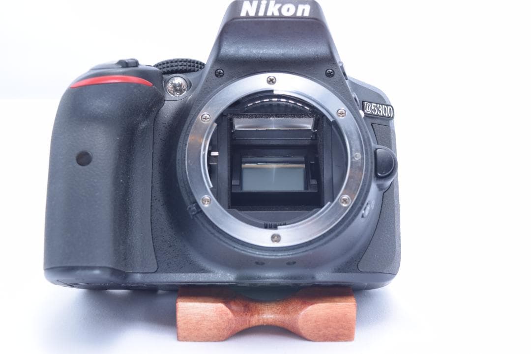 Nikon D5300　一眼レフカメラ　シャッタ数約500回　おまけ多数
