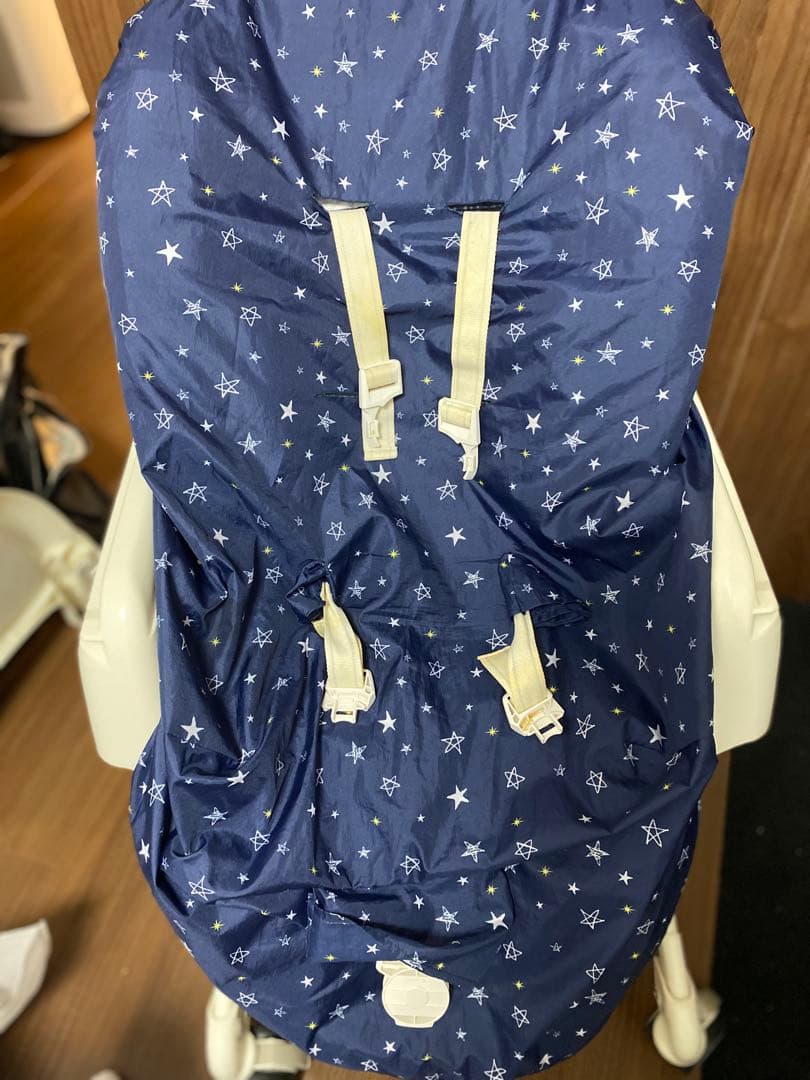 コンビ ネムリラ4キャスオートスイングlotta 赤ちゃん本舗 カバー2組付