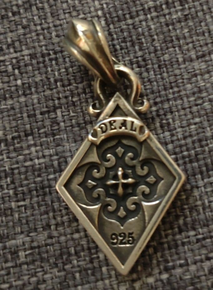 限定値下　 ディールデザイン クロス ペンダントトップ 925