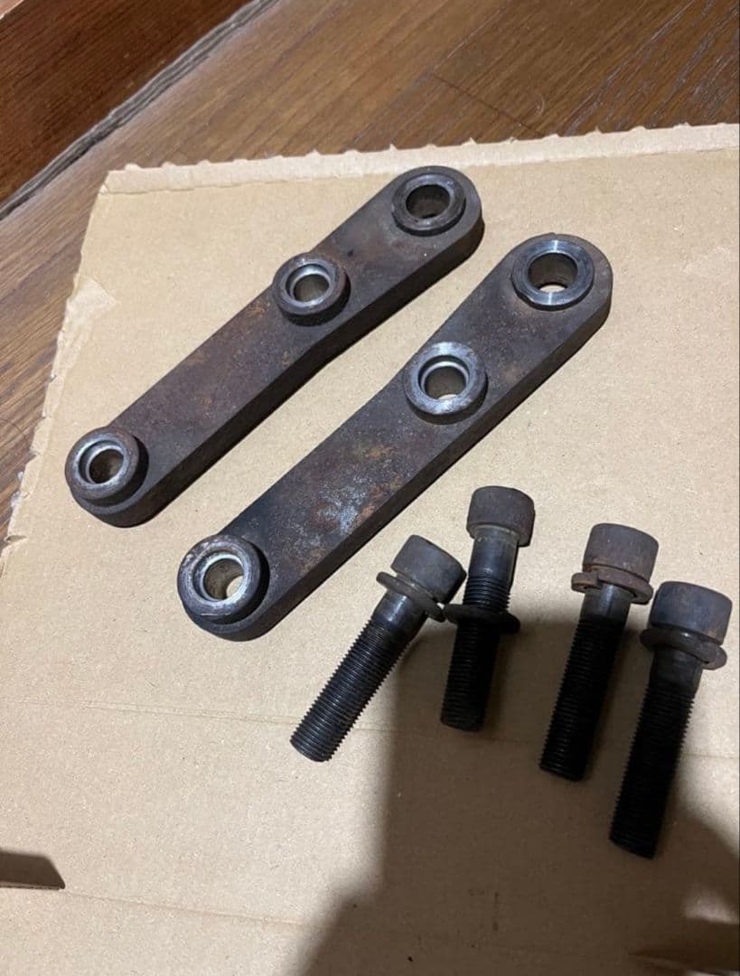 アルテッツァ　ナックル　JZX SXE GXE チェイサー　谷口