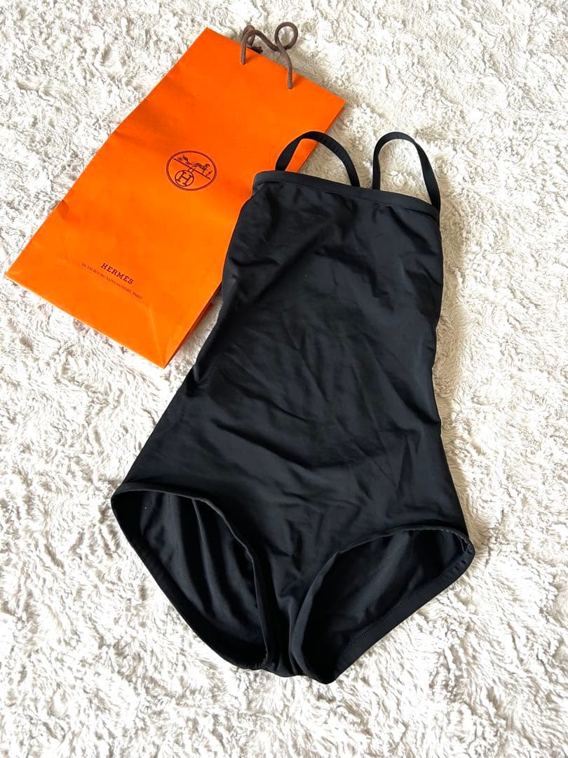 エルメスのスイムウェア