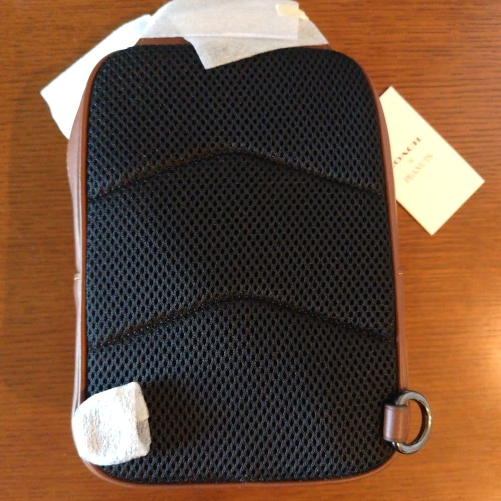 COACH　ショルダー　スヌーピー　メンズ