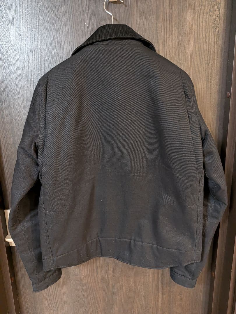 カーハート　デトロイトジャケット　現行